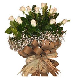 Ankara Keçiören çiçek siparişi sitemizin görsel ürünü 9 adet beyaz gül buketi