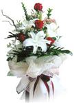 Ankara Ke�i�rende farkl� bir �i�ek firmas� �r�n� sade ve g�rsel buket