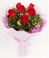 Ankara Ke�i�ren Eryaman �i�ek�i firma �r�n�m�z sade ve g�rsel k�rm�z� g�ller