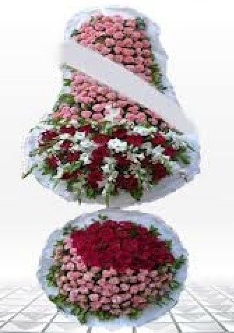 Ankara Ke�i�ren Bilkent D���n nikah i�yeri a��l�� fuar �i�e�i �ift katl� sepet